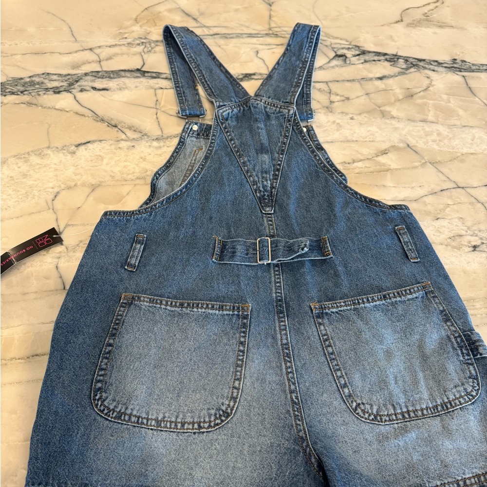 No Boundaries Blue Jean Shorts Casual Style NWT size S (3-5)